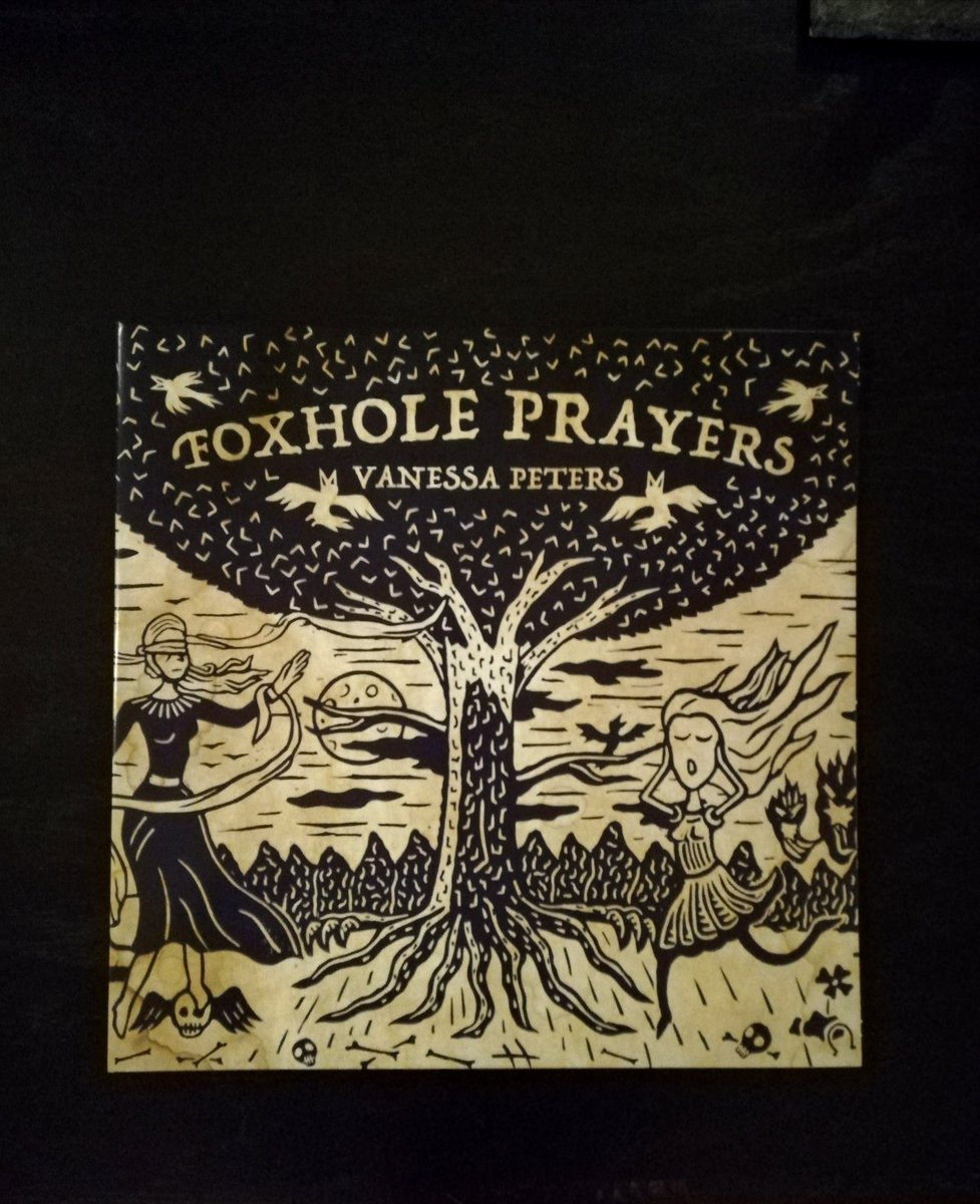 vanessapeters's tweet photo. The #vinyl records arrived today!!!!!
The packaging is gorgeous and the album sounds amazing.
Order here! 
https://t.co/ZvaRy4teXk
#foxholeprayers #NewMusic #VinylRecords #vinyladdict https://t.co/PBIhFstM0u