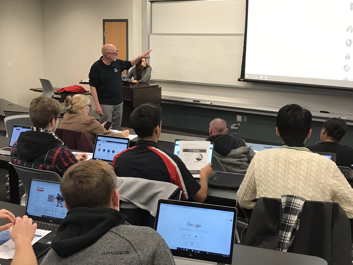 .<a href="/YSU_PSE/">PSE Eta Zeta Chapter</a> and <a href="/YSUWCBA/">YSU WCBA</a> Mr. James Cossler from <a href="/ybiTweets/">The Youngstown Business Incubator</a> today How to Create a Winning Profile <a href="/LinkedIn/">LinkedIn</a>