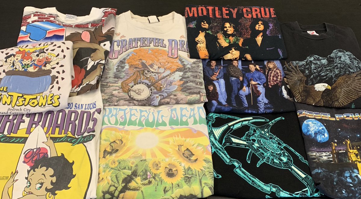 FormerVintage's tweet photo. Come shop!
Open today from 1-8!
202 W 11 Mile
Royal Oak 48067 https://t.co/oFJsMMYMdD