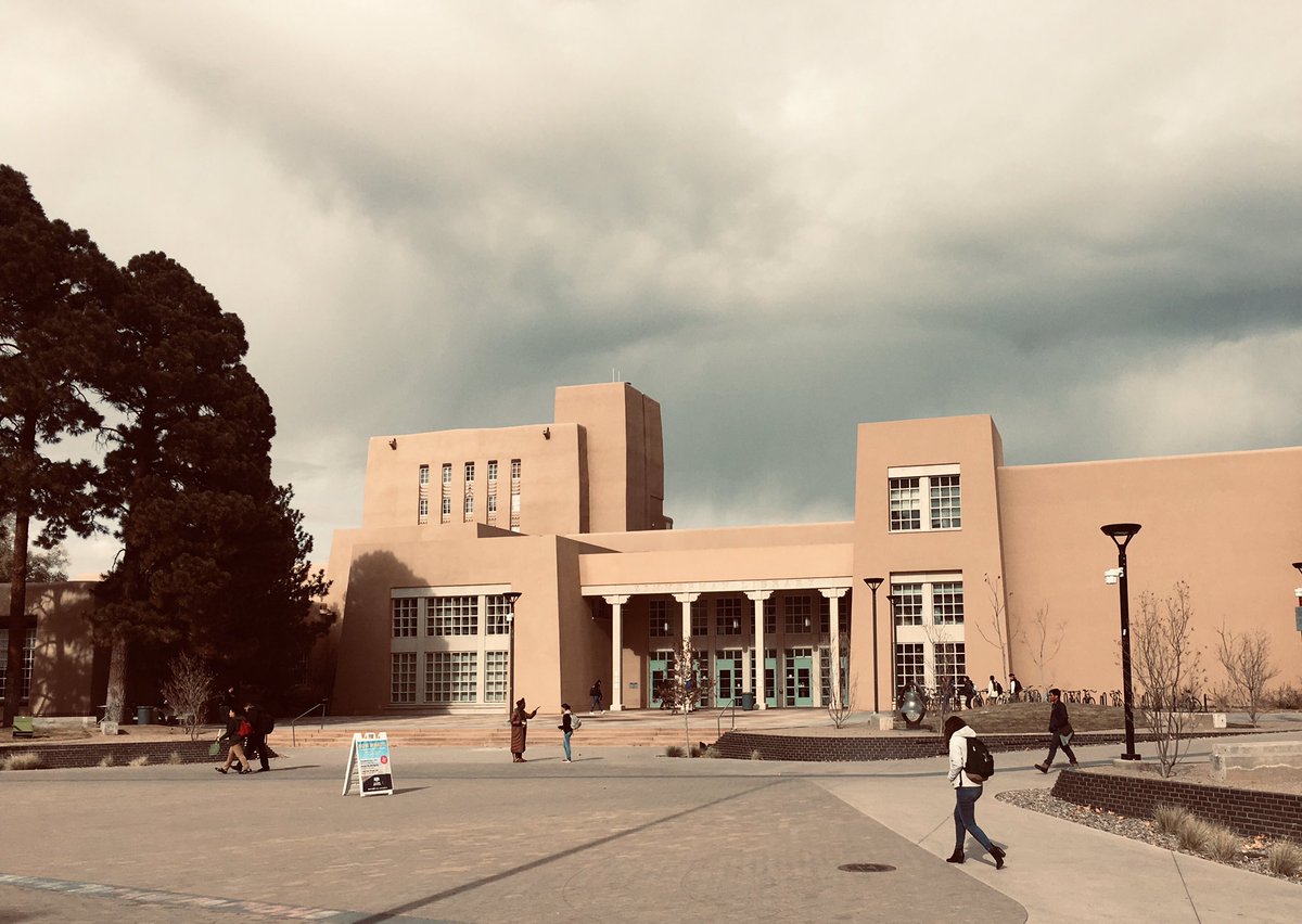 _anne_turner's tweet photo. I love this campus. #UNM #ZimmermanLibrary #phdchat https://t.co/l9EjahxZuB