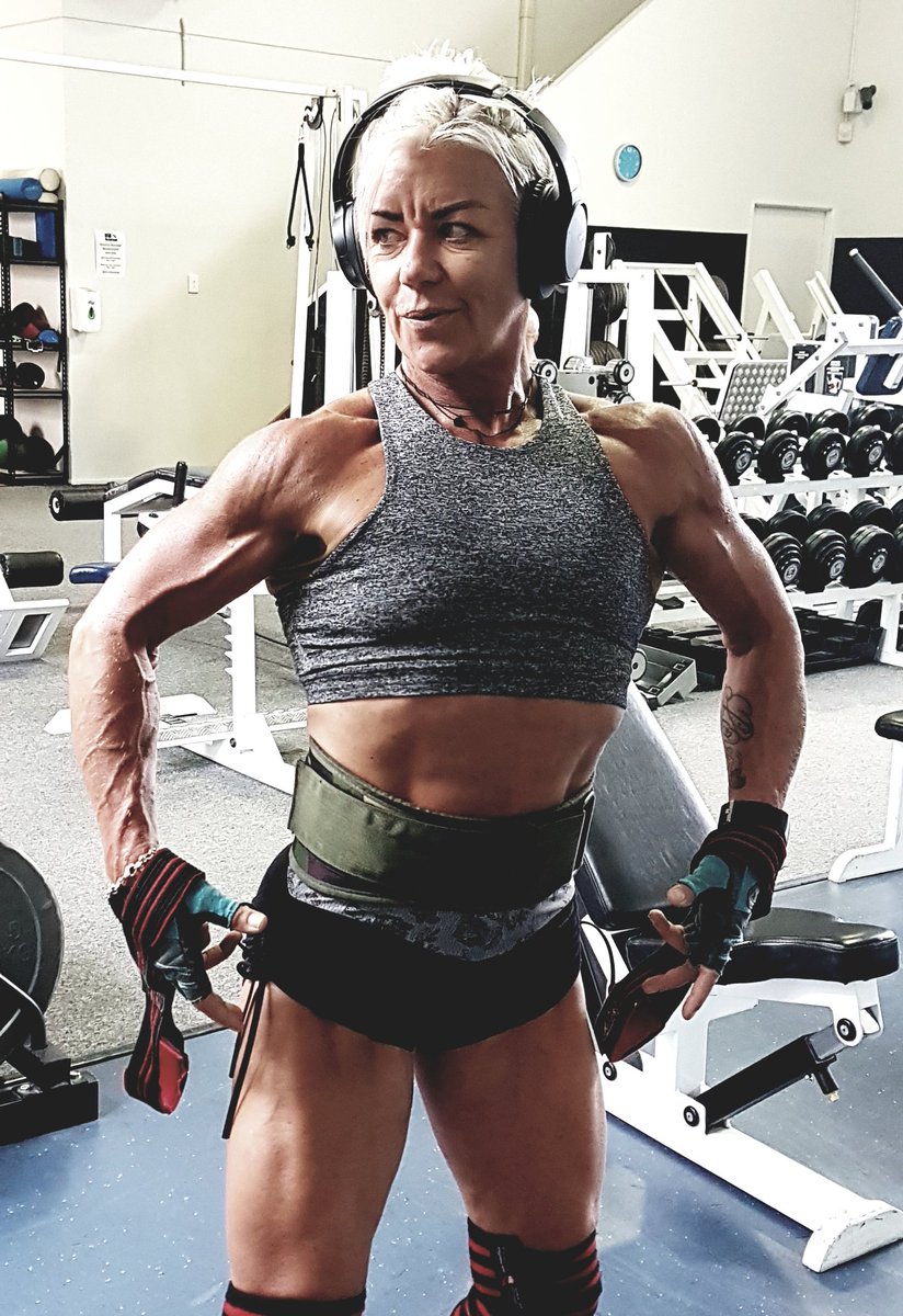 kisskissbelinda's tweet photo. I'm #gaining #mass by the day and loving it #bodybuildingcom @FitnessMagazine 2 months #postcomp #physique #bodybuilding im not complaining im hungry any more instead im bouncing off walls with energy from clean food @MySunshineCoast @noosa #fitfam #noosa โ๐ฏโ๐ฏ https://t.co/9ovwp46rGv