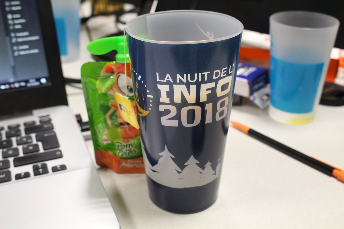 FuretPa1's tweet photo. Les rendus sont dans moins de 5h, et la fatigue arrive chez les #belettes... Un petit requinquant, et c'est reparti ! #nuitinfo #nuitdelinfo #nuitdelinfo2018 #DefiJobOpp @JobOpportunIT_ https://t.co/KP2nvbaFoB