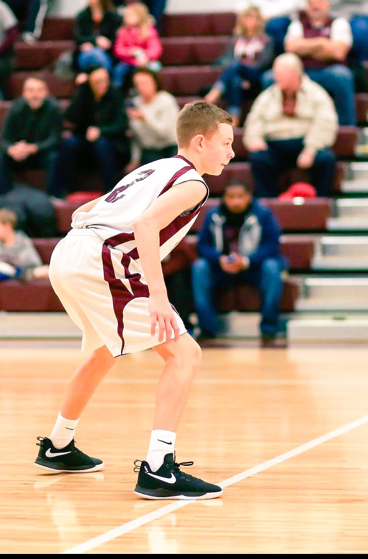 Mr_Long_UCS's tweet photo. ✌🏻more W’s for the Hillclimbers tonight at Ben Logan,  Donahoe dropped 18 For the seventh grade boys#hillclimberhoops #climbernation https://t.co/whcJC1qbxA
