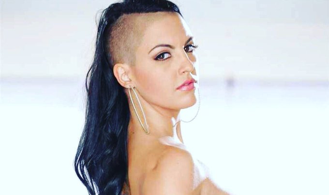 #ThrowBackThursday 💋 https://t.co/zBrPDu2K0g<a href="/tag/throwbackthursday"class="tags">#ThrowBackThursday</a>