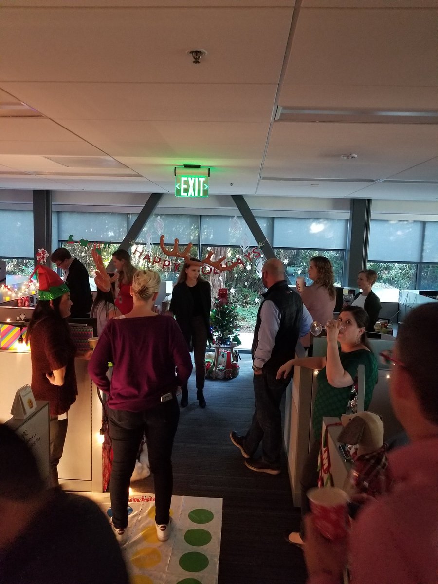 couchbaselife's tweet photo. Deck the Walls &amp; Holiday Cube crawl fun during the holiday season at Couchbase! #goodtimes #goodfood #gooddrinks #couchbaselife https://t.co/eeaxZgxGxj