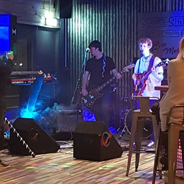 braverthan's tweet photo. More music from #indigosun #hull #livemusic #unsignedgive #unsigned https://t.co/29GxqDk07P https://t.co/BPZbfMl2Vh