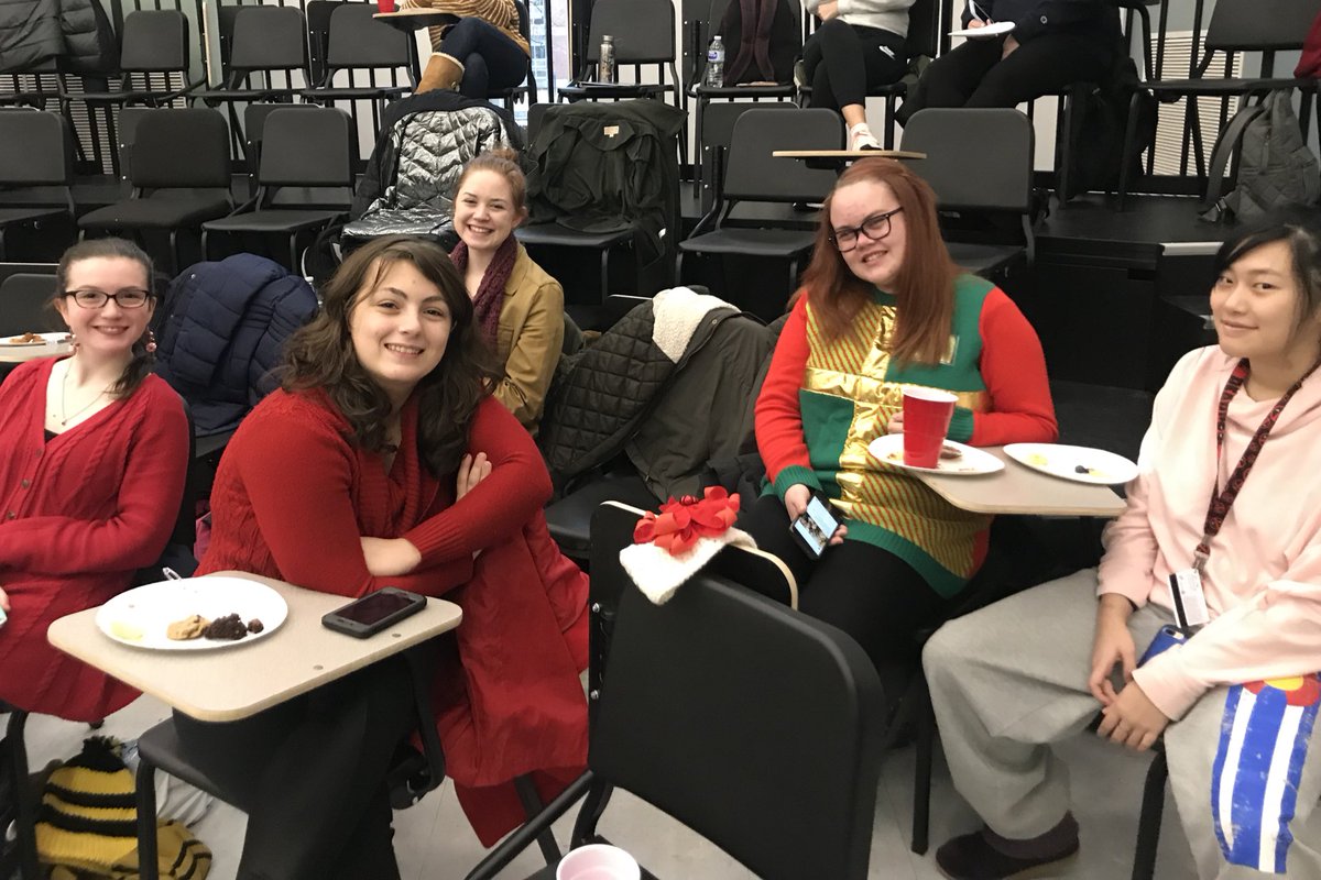 PennStateUChoir's tweet photo. We love holly jolly time with our favorite singers! Wishing everyone a Merry Christmas and a Happy Holidays to all!❤️🎄💚 #UglyChristmasSweaterFun #psuchoir2018 #FinalsWeek https://t.co/hj1Cj5gYpL