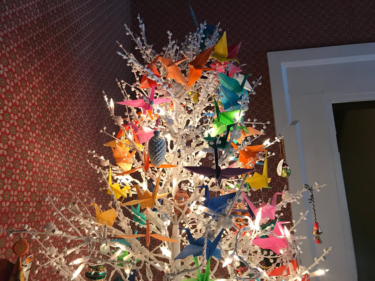 Saturday's the day to get your holiday on! The Festival of Trees at Turner-Dodge House opens at noon! Festival of Trees opens Dec. 8 at Turner-Dodge House lansingstatejournal.com/story/news/201… via <a href="/LSJnews/">Lansing State Journal</a>