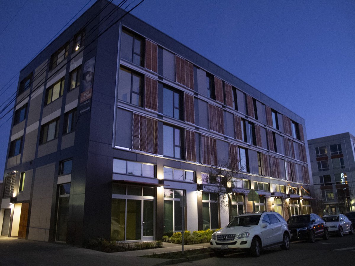 NK_Arch's tweet photo. Last night we celebrated with Cascade Built at the opening of Pax Futura, Seattle's first #PassiveHouse apartment building. Congrats to Jennifer and Sloan Ritchie! https://t.co/idiChOOPCz