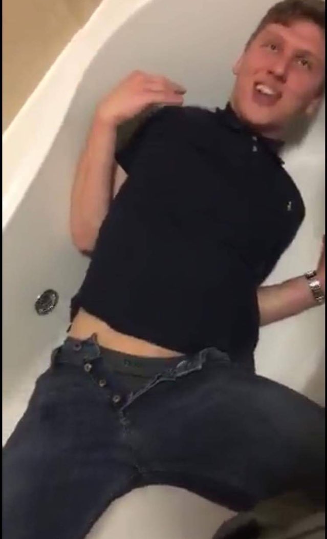 SHAGVENT. SIX.

More of an apology than a celebration from Ryan to Luke Yeomans. Ryan accidentally slipped and took out yeomans at tonight's training.

Current assessment of Yeomans doesn't look positive