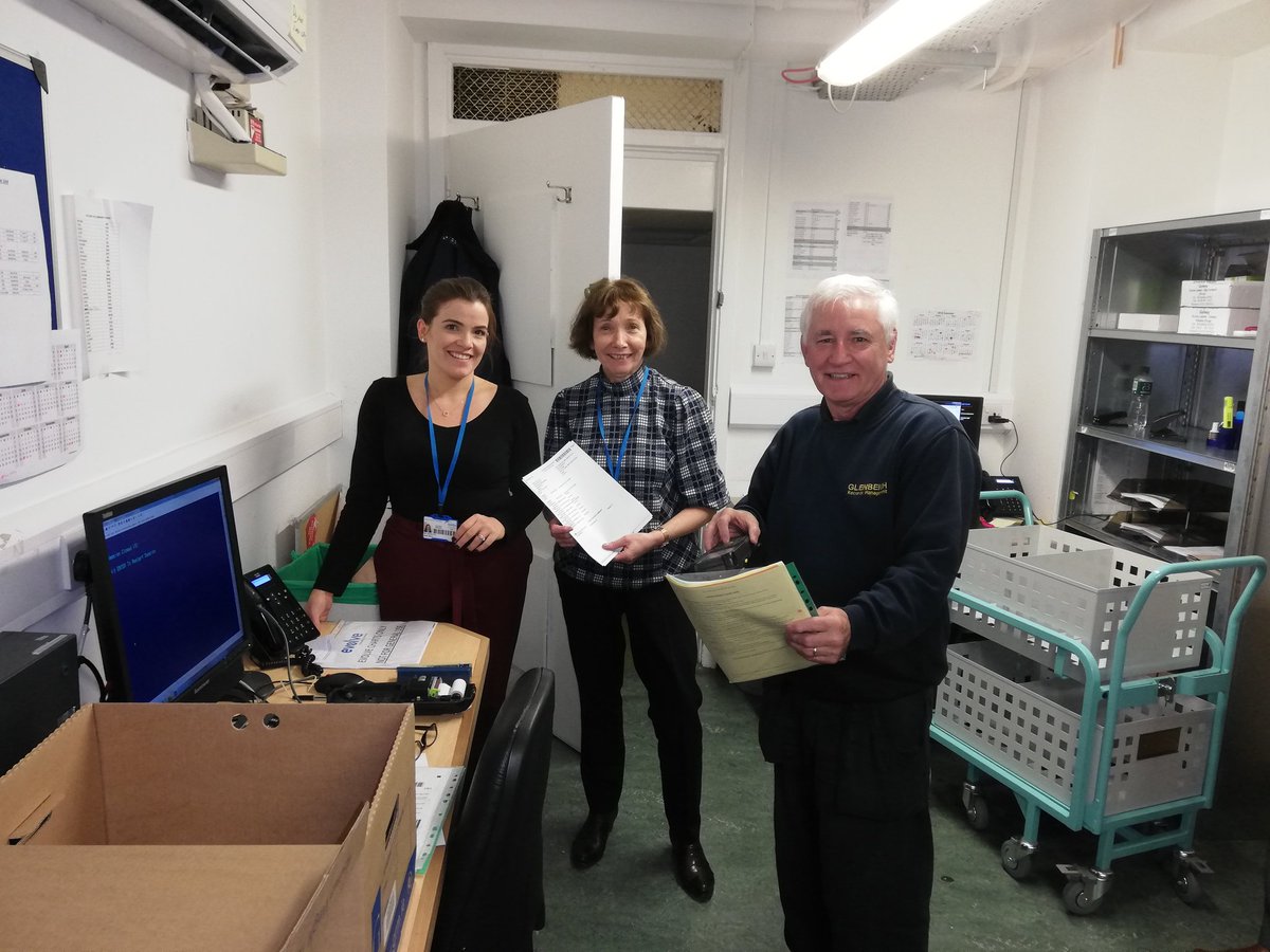 guh_evolve's tweet photo. The first live collection of our Day Forward charts from GUH took place this morning and the information is now available in Evolve. Angela, Sandra &amp; Pat made sure the charts were sent securely on their way. @KainosEvolve @saoltagroup @adooher https://t.co/cVoKAQvC0r