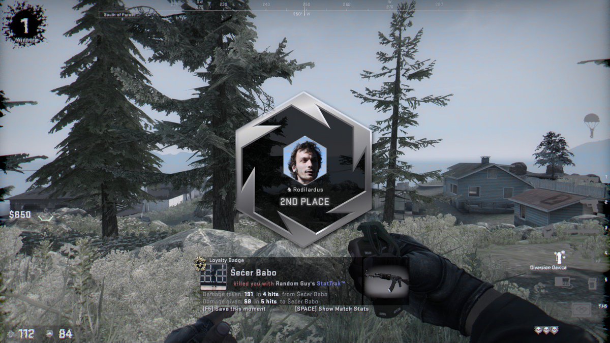 MaximinusGames's tweet photo. The new Battle Royale mode of Counter Strike is great. This safe opening was too close for comfort 😅 https://t.co/VJYXvGhz1n