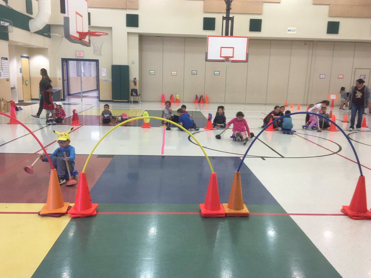 Day 2 Teacher role is to get students involved and having fun!!! #LangleyTwitter