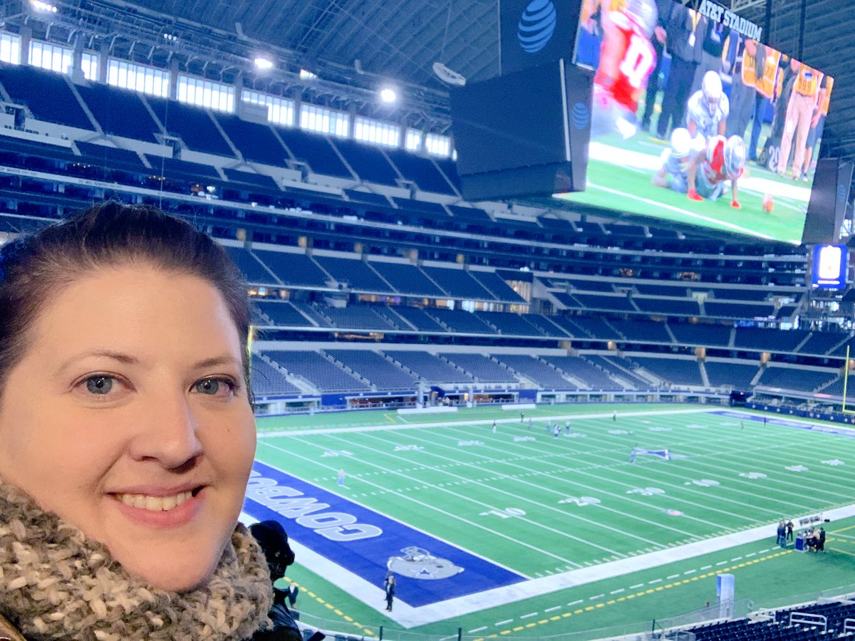 I got to see AT&amp;T Stadium! #IHXStrong #mygirlblue #Lawsome