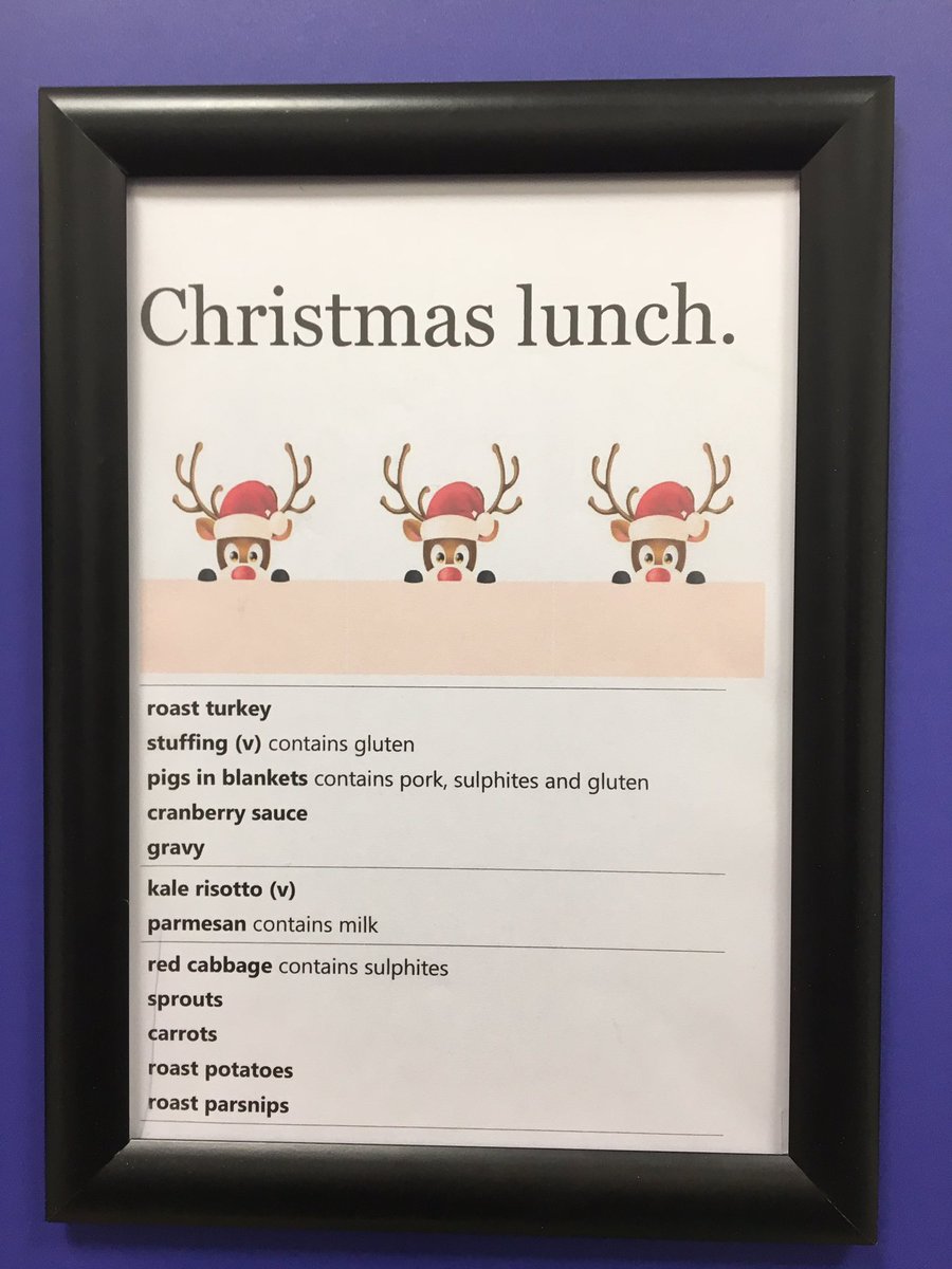 BerewallHouse's tweet photo. Christmas 🎄 lunch today for the whole school today #luckypupils thank you @Chartwells_UK #fulltummys https://t.co/cdRKW18Owg