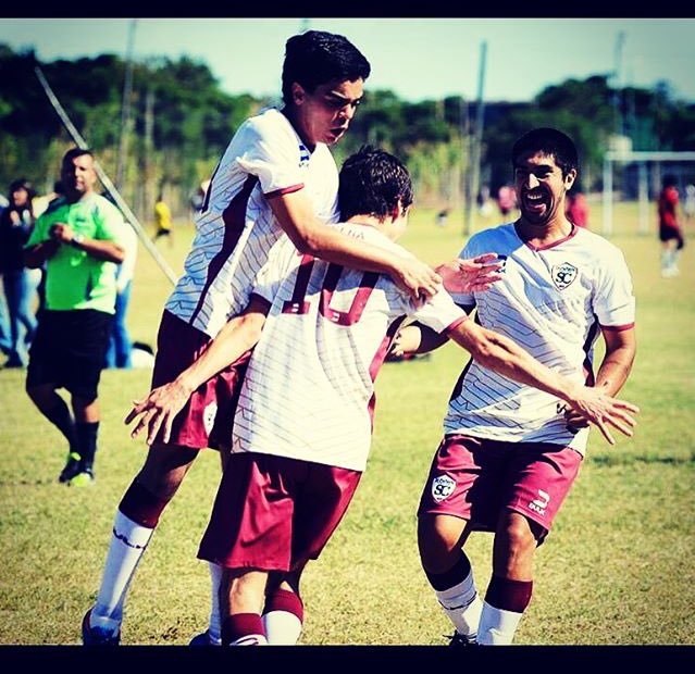 St_Calleris's tweet photo. Feliz cumple hombre 10 @SebaF07  10 minutos 😂🤓 vamo arriba goleador a disfrutar entre flia y amigos 🍺🎂 https://t.co/IW4Vnp0ryn