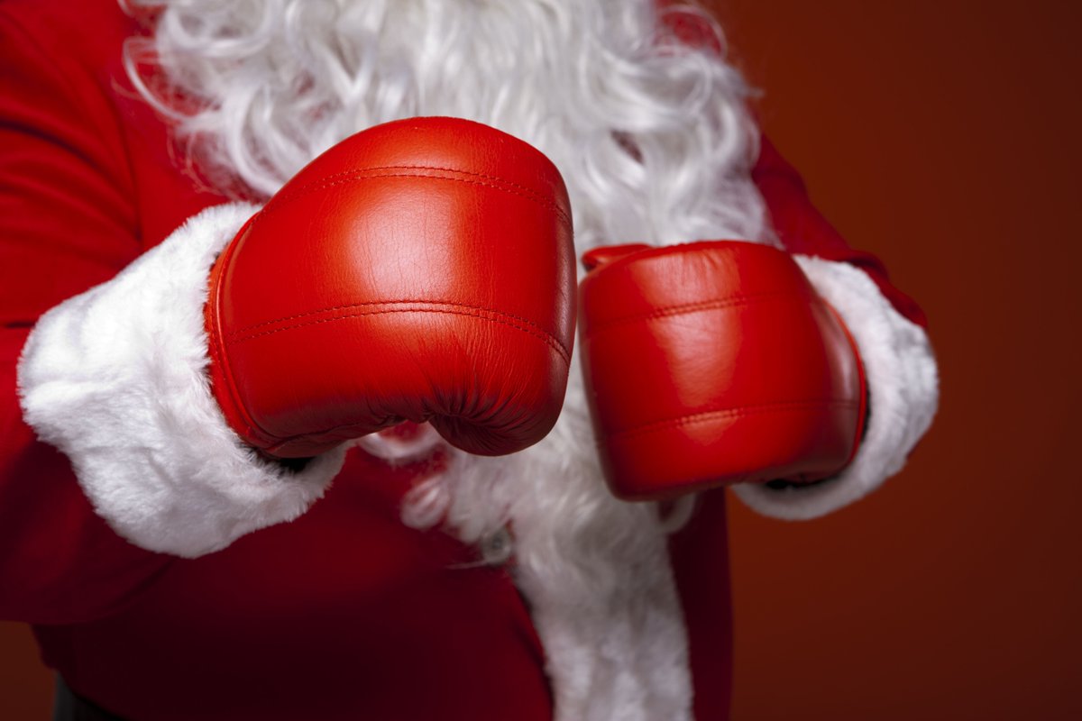 ChicagoParks's tweet photo. Join us for the last bout of 2018 at #BrooksPark, 7100 N. Harlem Ave., at 7 pm. Some of the city's best boxers will step into the ring to showoff their skills. It's free. For details, visit https://t.co/MJcMb6CaAv https://t.co/K3EV8KFg2S