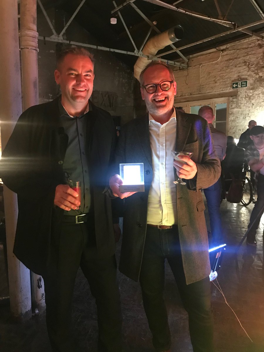 _KSLD_'s tweet image. Jeiiiiii!!!!! We won!!!!!
Til hamingju EFLA KSLD!!!
#darcawards #lightingdesign #architectural @darcawards
@darcmag @arc_mag #EFLA