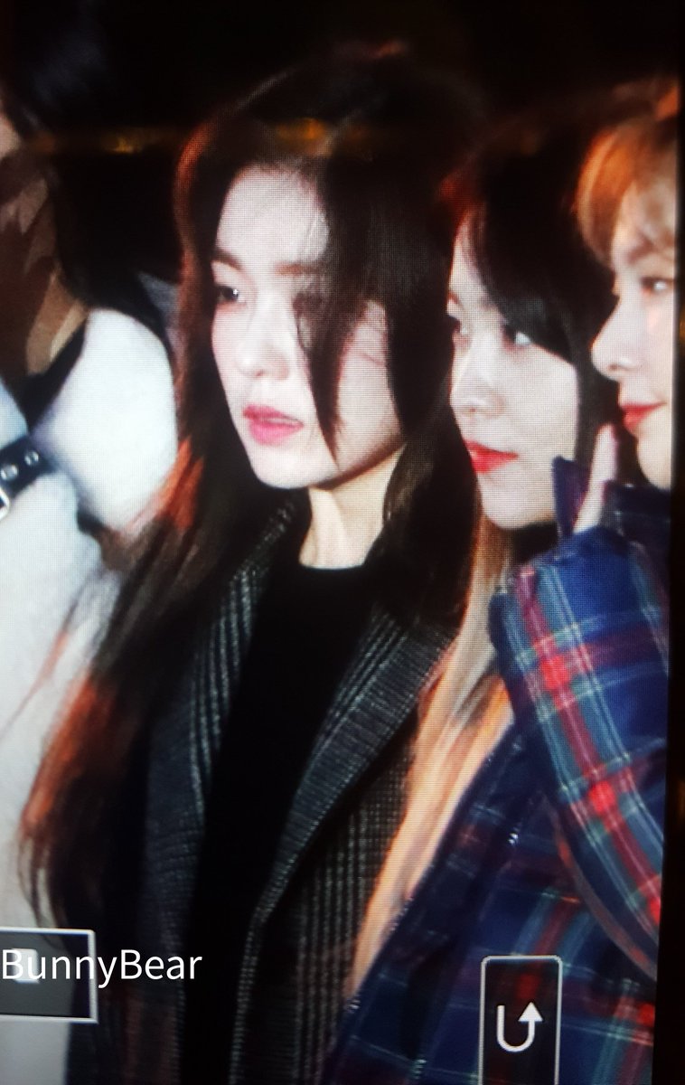 aidenchen0828's tweet photo. 181207 뮤직뱅크🐰
 #아이린 #IRENE #레드벨벳 #RedVelvet_RBB https://t.co/MS7yprpEng