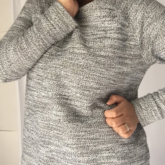 So good I had to share! Check out all the items I'm loving on @Poshmarkapp from @Love_Potion777 #poshmark<a href="/tag/fashion"class="tags"><span>#fashion</span></a><a href="/tag/nike"class="tags"><span>#nike</span></a><a href="/tag/shopmycloset"class="tags"><span>#shopmycloset</span></a><a href="/tag/style"class="tags"><span>#style</span></a><a href="/tag/oldnavy"class="tags"><span>#oldnavy</span></a><a href="/tag/poshmark"class="tags"><span>#poshmark</span></a>