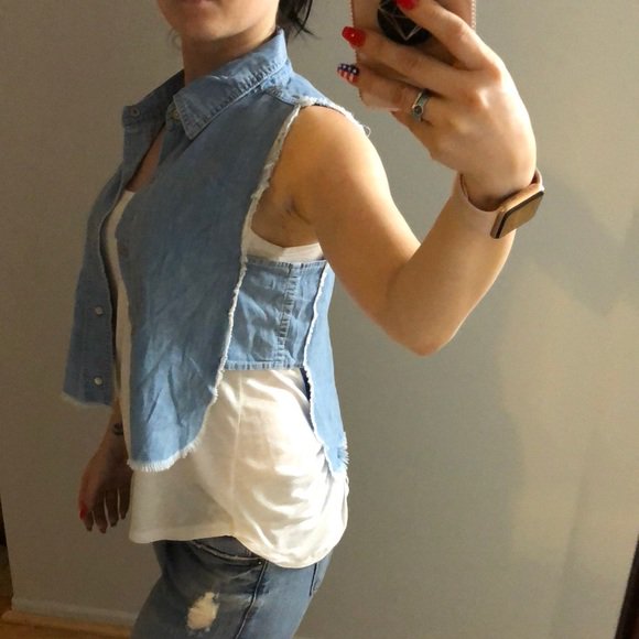 So good I had to share! Check out all the items I'm loving on @Poshmarkapp from @Love_Potion777 #poshmark<a href="/tag/fashion"class="tags"><span>#fashion</span></a><a href="/tag/nike"class="tags"><span>#nike</span></a><a href="/tag/shopmycloset"class="tags"><span>#shopmycloset</span></a><a href="/tag/style"class="tags"><span>#style</span></a><a href="/tag/oldnavy"class="tags"><span>#oldnavy</span></a><a href="/tag/poshmark"class="tags"><span>#poshmark</span></a>