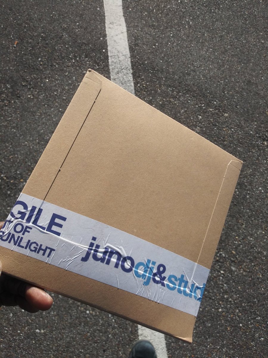 TATT_KING_ELI's tweet image. Thanks to @junodownload @Junorecords for the #45record heat !! #theprofessionaldrinkerstour #45s #littlerecords #vinyl #45donuts #pt01scratch #numarkdj #portablism #donuts🍩 #donuts