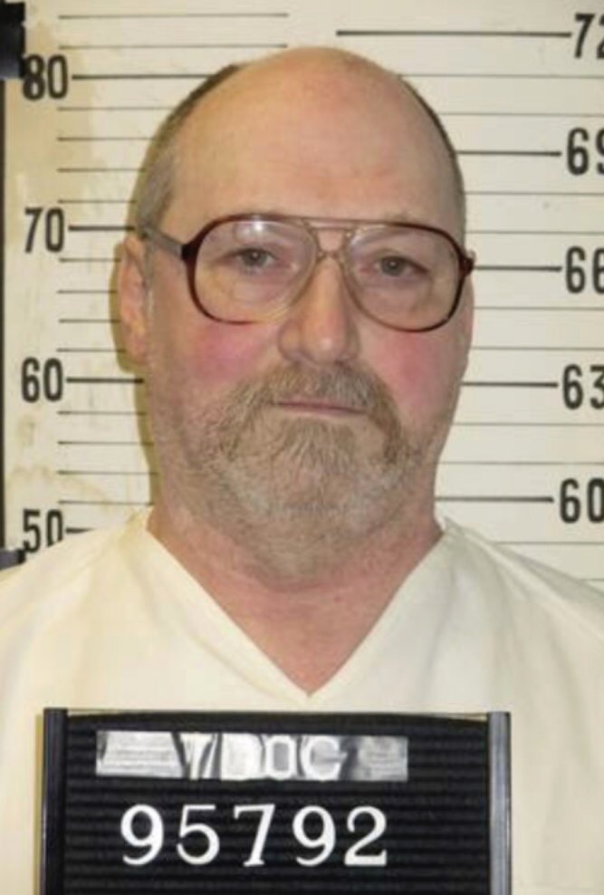 JasonLambNews's tweet image. BREAKING: U.S. Supreme Court DENIES stay of execution for David Earl Miller.  He will be executed at 7:10 tonight. @NC5