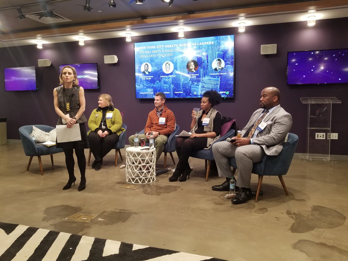 ContextMatters's tweet photo. In the holiday spirit, @NYCHBL panel discussion Using Data for Good is off to a running start! https://t.co/1oRZWYZeXZ