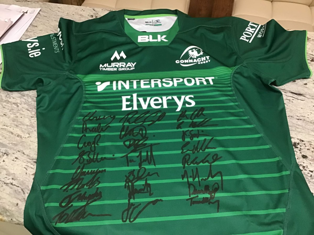 FaithleachsGAA's tweet image. Two of the signed jerseys that are available to bid on tomorrow night at Helen O'Donnell's table quiz at 9pm in the clubhouse 
#KingAndQueen #community