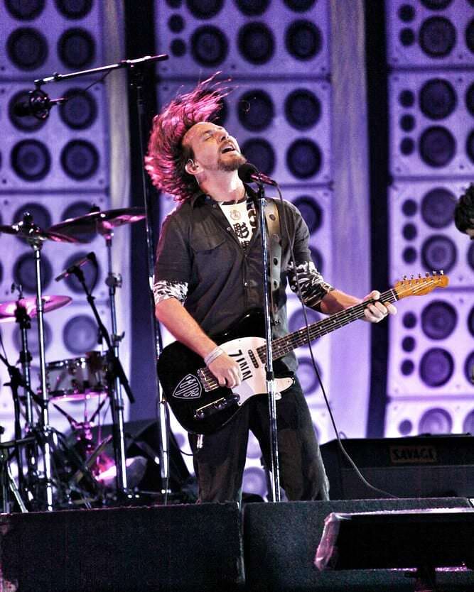 Pearljamfans2's tweet photo. "I feel the need
Planted in me" #BigWave #PearlJam https://t.co/v7YaX7jRbU