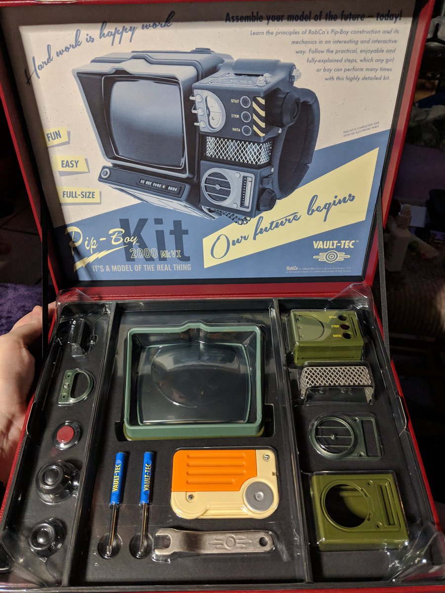 michellzebub's tweet photo. Despite all of the hate I am really enjoying #fallout76 I'm level 119. #Fallout #pipboy #FO76 #WarNeverChanges https://t.co/L9KG3jIdfP