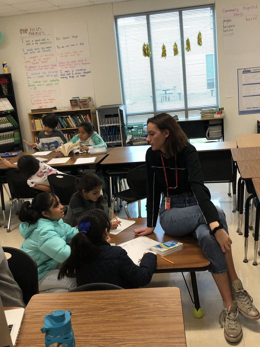 CHSBakerFCS's tweet photo. I LOVE going to the Elementary schools watching the Ready,Set, Teach  students in action! I even saw Santa today! @CanyonPrincipal, @comalcte https://t.co/Ek6Y98LfPr