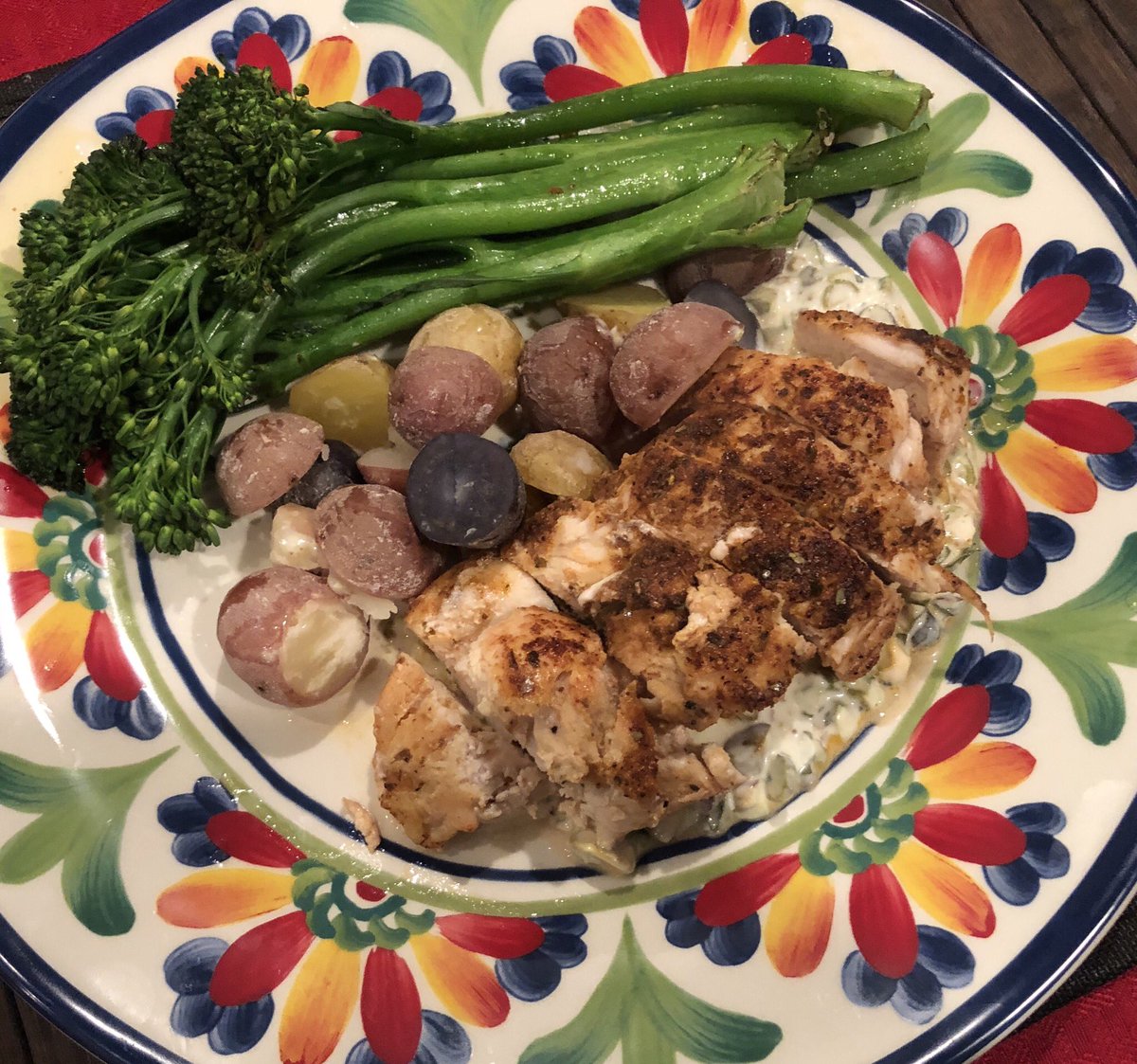 BlackTommy's tweet photo. Still cookin!  #gobbleinc #realfood #miracle https://t.co/wNSBz1w9OY