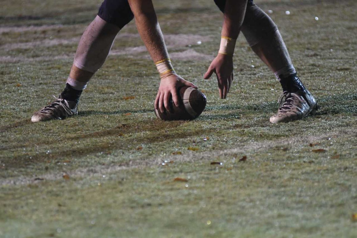 Check out my Full Season Senior Long Snapping Highlights <a href="/RecruitGeorgia/">Recruit Georgia</a> 
hudl.com/video/3/285940…
