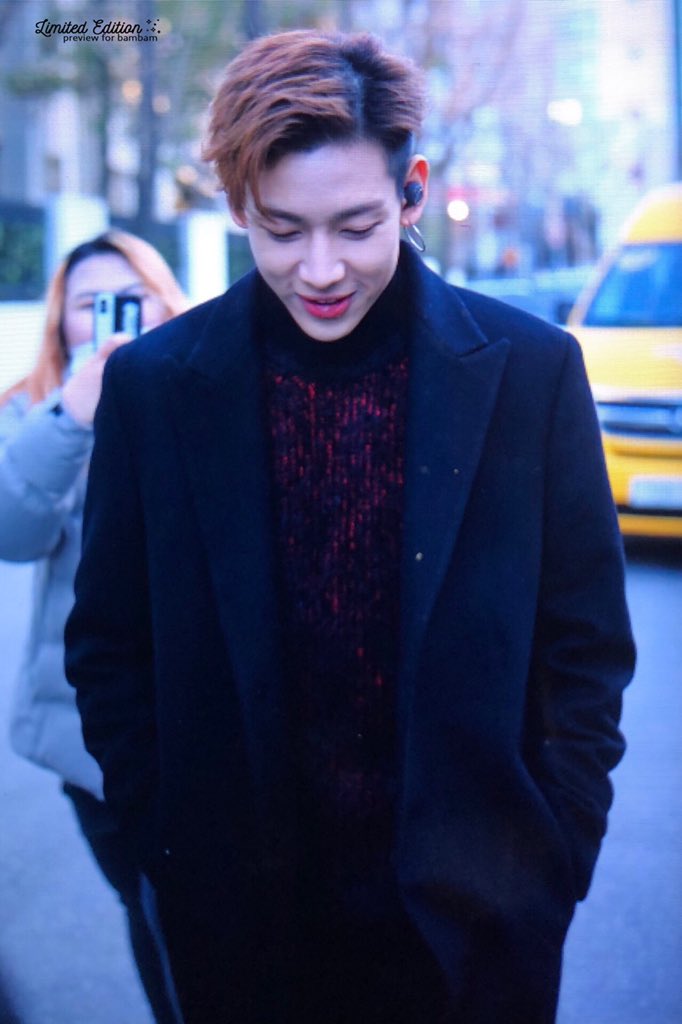 Limited970502's tweet photo. 1207 Music Bank

#갓세븐 #뱀뱀 
#GOT7 #BamBam
#GOT7_PresentYOUandME 
#GOT7_Miracle 
@BamBam1A https://t.co/jCuCl5U4mk