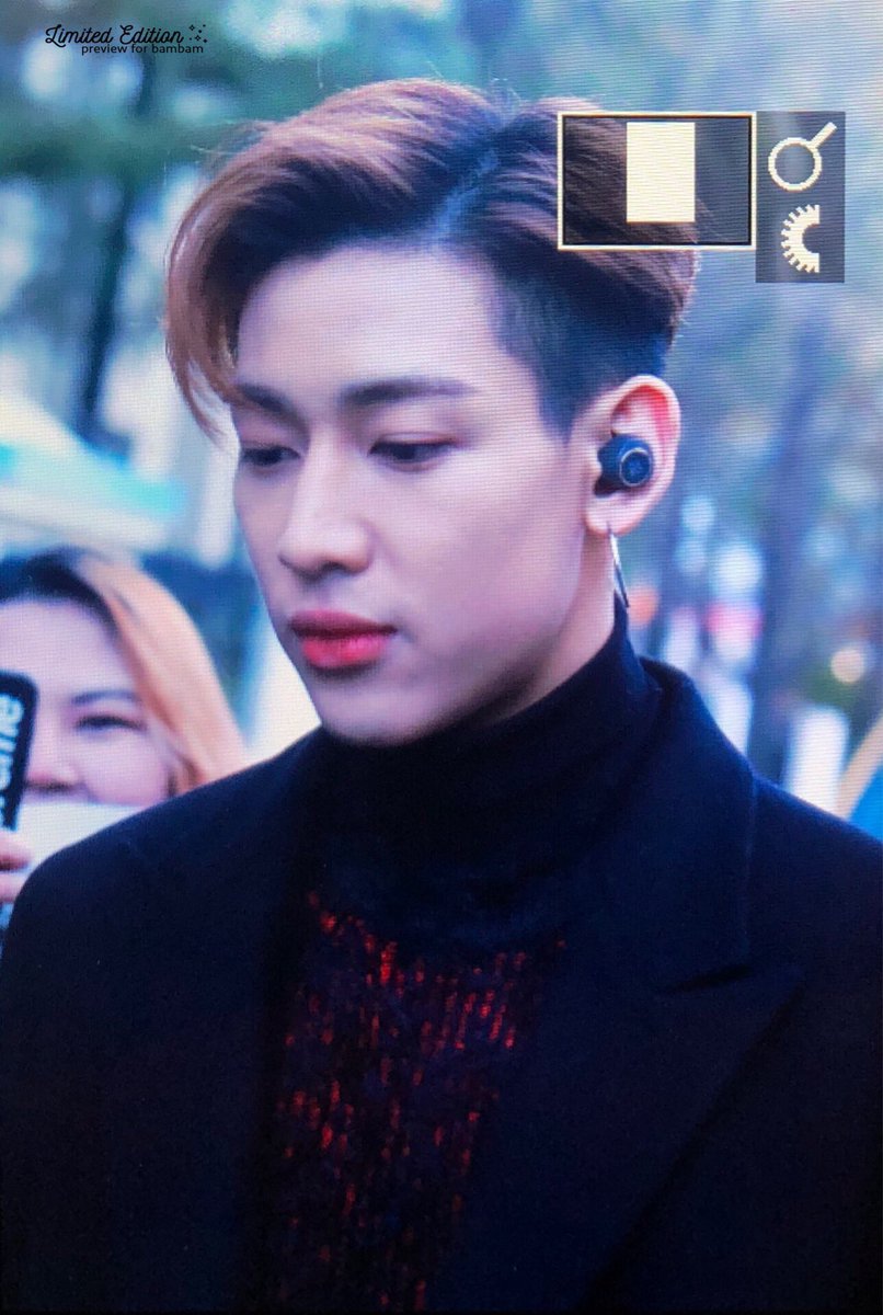 Limited970502's tweet photo. 1207 Music Bank
외출
#갓세븐 #뱀뱀 
#GOT7 #BamBam
#GOT7_PresentYOUandME 
#GOT7_Miracle 
@BamBam1A https://t.co/VuQt43eLUu