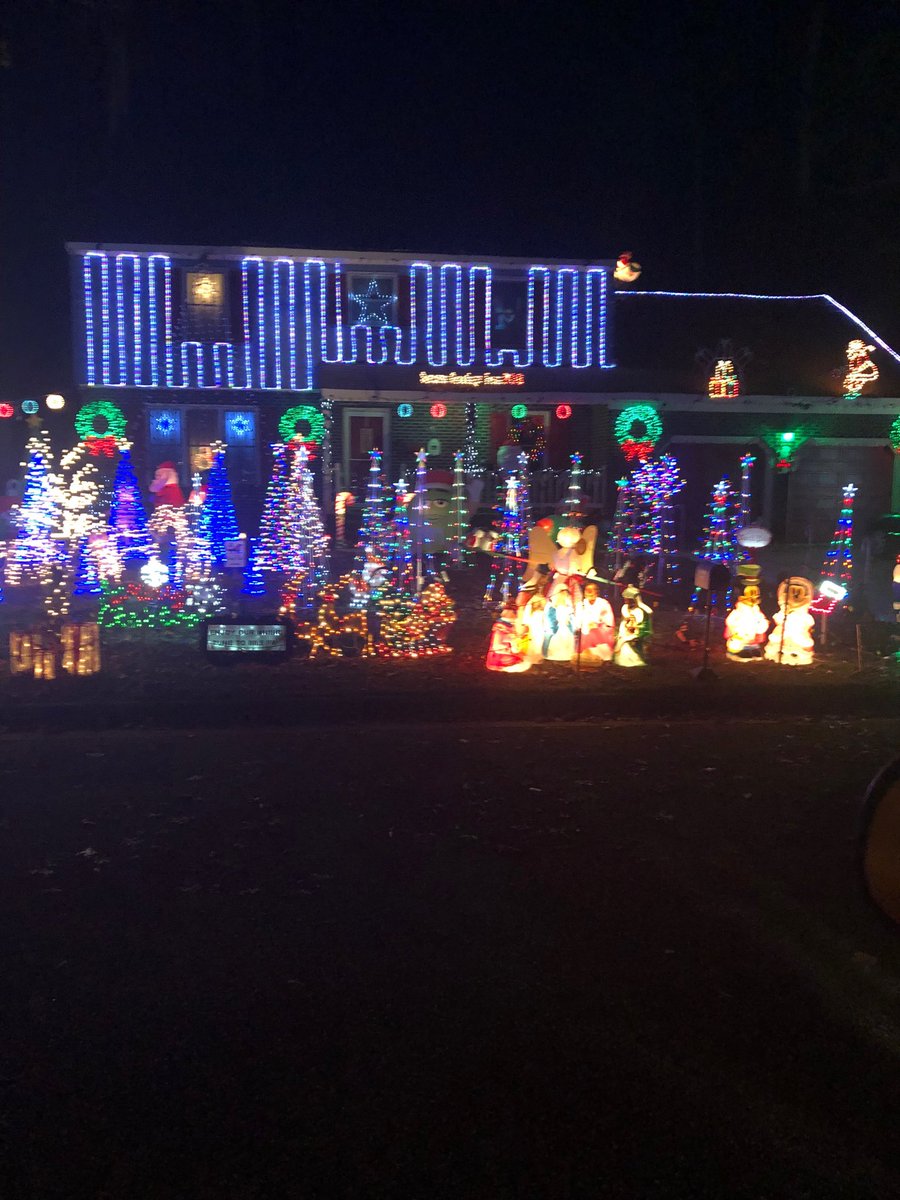 ⁦<a href="/JeremiahIHX/">Jeremiah Johnson</a>⁩ ⁦<a href="/TheLawsonCRU/">Rich Lawson</a>⁩ ⁦<a href="/Karingarrido2/">Karin Garrido</a>⁩ ⁦@EastRegionIHX⁩ #IHXLightsUpDecember