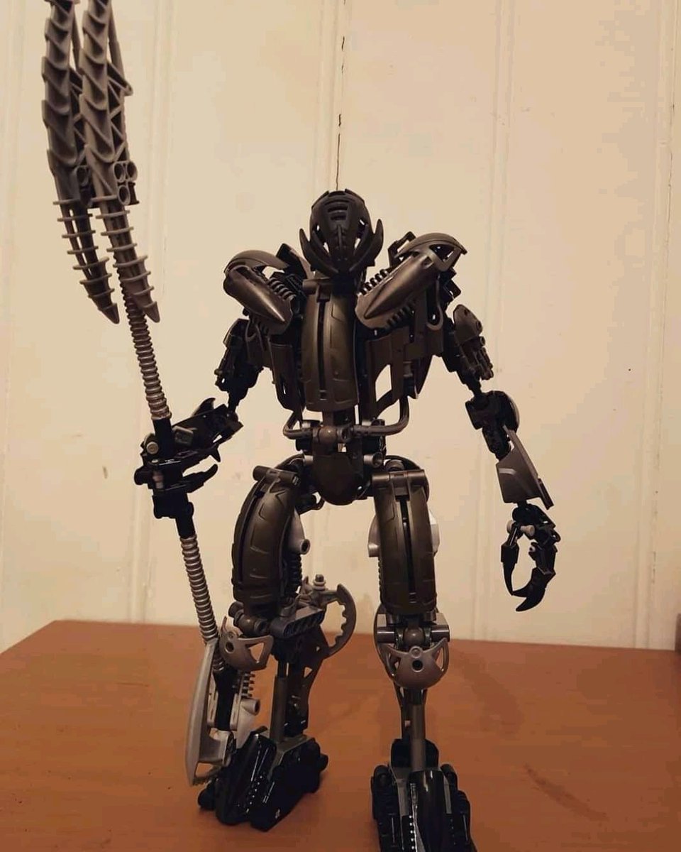 bionicle makuta moc