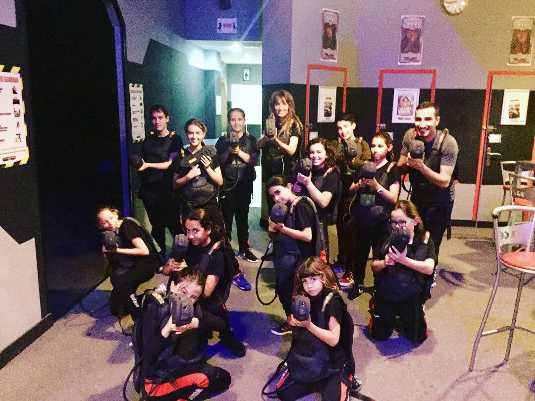CDXFemeni's tweet photo. Avuí l’equip Ben/Ale ha gaudit d’un entrenament diferent. Han visitat el centre comercial @MN4CC . Hem viscut una experiència inoblidable als recreatius i al #lasergameevolution .
#ciutatdexàtiva #ciutatdexàtivafemení #equip
@ciutatdexativa @CDXFemeni https://t.co/1EfREXsfra