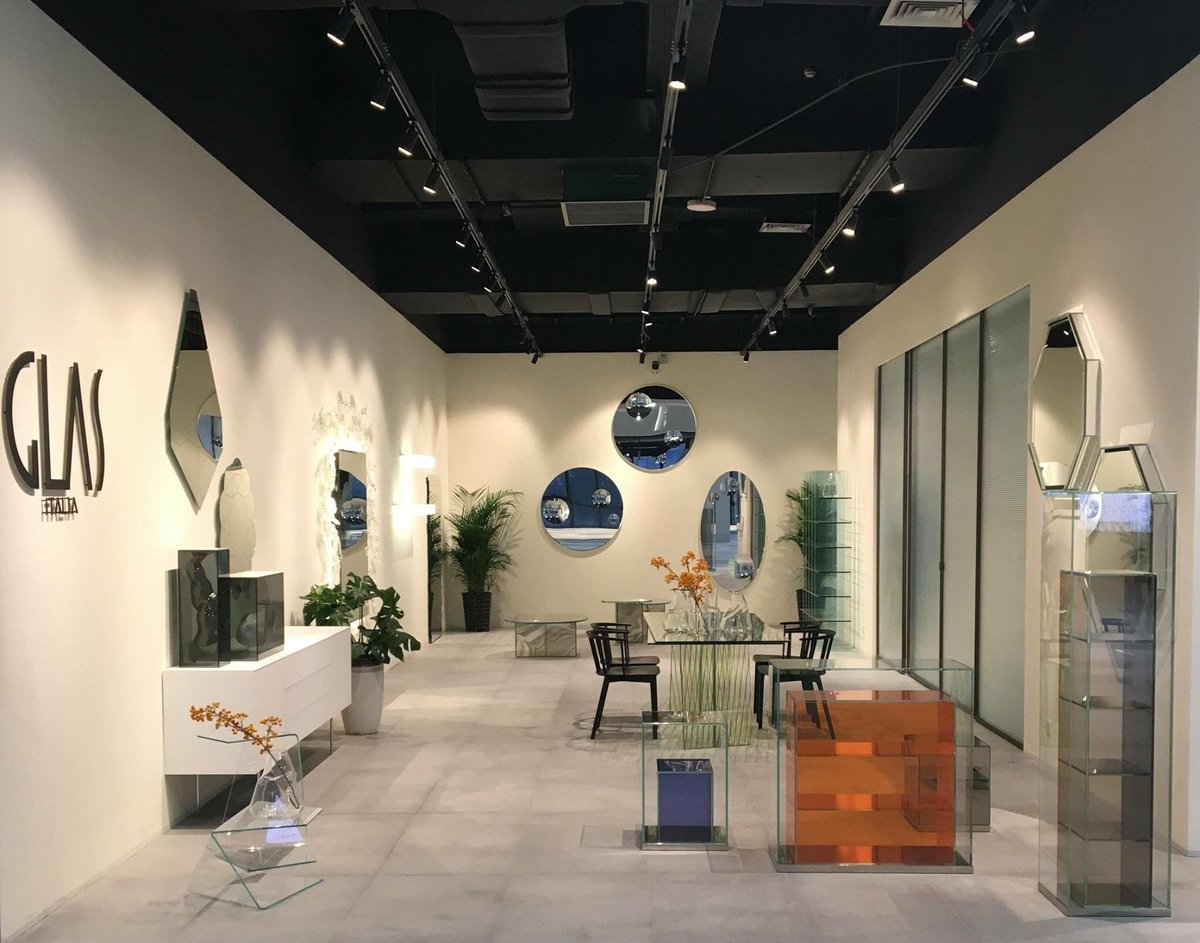iadcenter's tweet photo. Benvenuti nel primo flagship store #Glasitalia in Cina!
"La Galleria" iADC - International Art Design Center di Shenzhen
Welcome to the first Glas Italia flagship store in China! https://t.co/BfCouKTaXL #shenzhen #iadcmall https://t.co/aneE9BU7fA