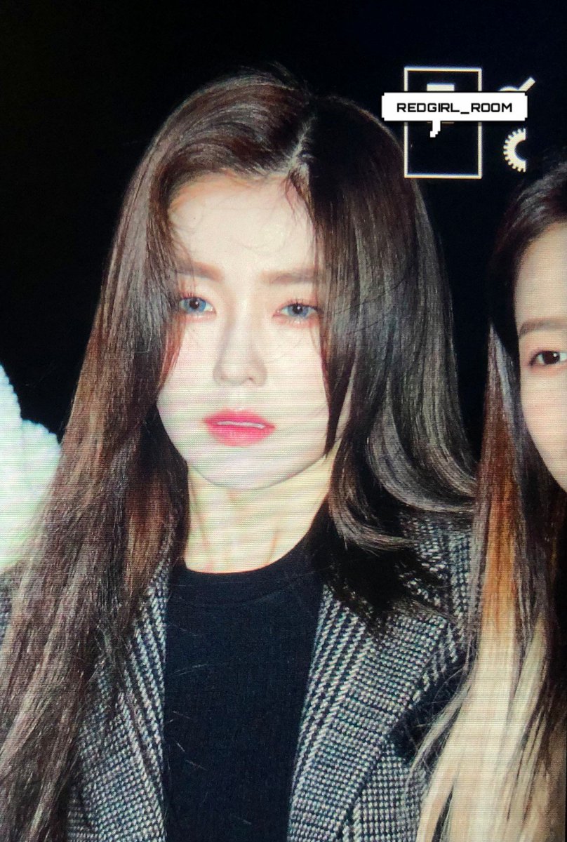 REDGIRL_ROOM's tweet photo. 181207 뮤직뱅크<preview>

#레드벨벳 #REDVELVET #아이린 #IRENE #배주현 https://t.co/3KSpQC5VbV