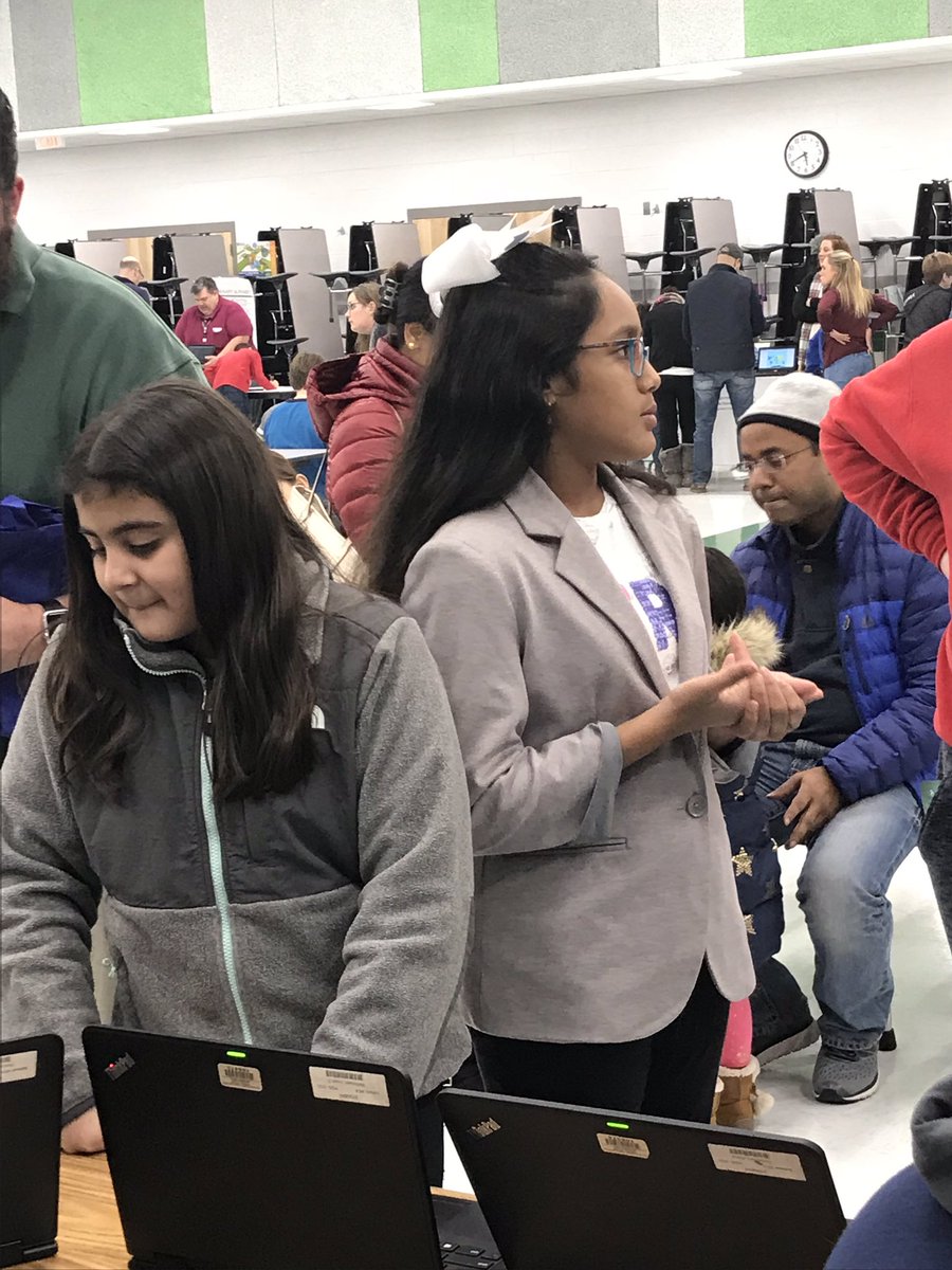 MustangRaines9's tweet image. CS for All. MEA students showcase curriculum with scratch coding. Way to share our. @PrincipalMizell @PTOmeadowland @MickiLovesMath @NickGrzeda @CSforALL #CSforLCPS