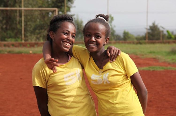 GirlsGottaRun's tweet photo. “My #friends have made the story of my life. In a thousand ways they have turned my limitations into beautiful privileges.” - Helen Keller
GGRF Athletic Scholars hang out after practice in #Soddo, #Ethiopia. https://t.co/FLLX1PNEjF