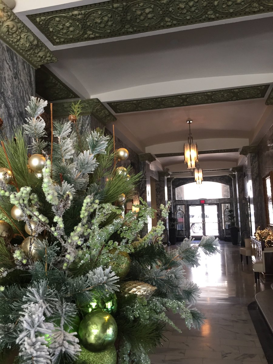 ColcordHotel's tweet photo. We've decked our halls for the season! Celebrate in style this year and #StayColcord! 🎄🎅🏼
#ColcordHotel #ColcordOKC https://t.co/bCeApBaC53