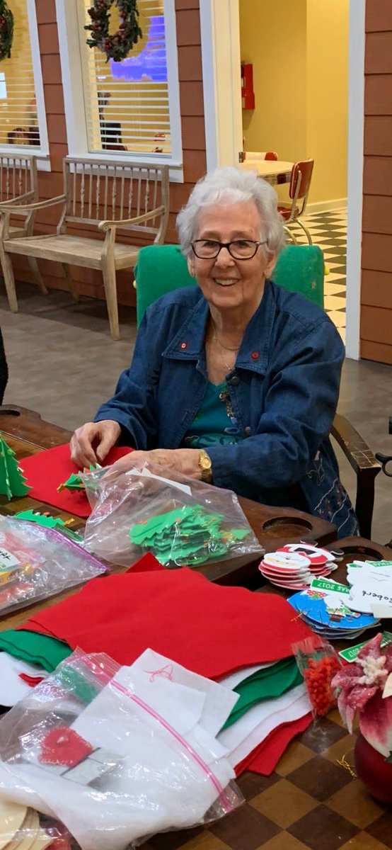 HeartisConroe's tweet photo. Santa's Elves are hard at work as Eleanor is busy making Christmas crafts for the community.
#itsthemostwonderfultimeoftheyear #santashelpers #heartisculture https://t.co/VMooUBVcPP