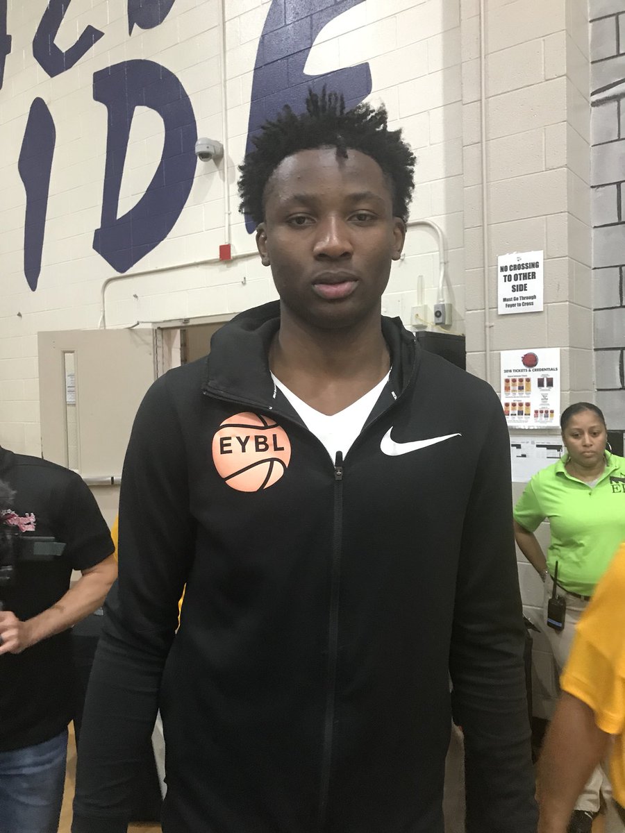 JamieShaw5's tweet photo. 6’8 2021 Jonathan Kuminga of Our Savior New American (NY) finished with 30 Points, 12-22 FG, 4 Assists, 5 Steals #BojanglesBash #PhenomHoops☄️ https://t.co/clYNXBHD6I