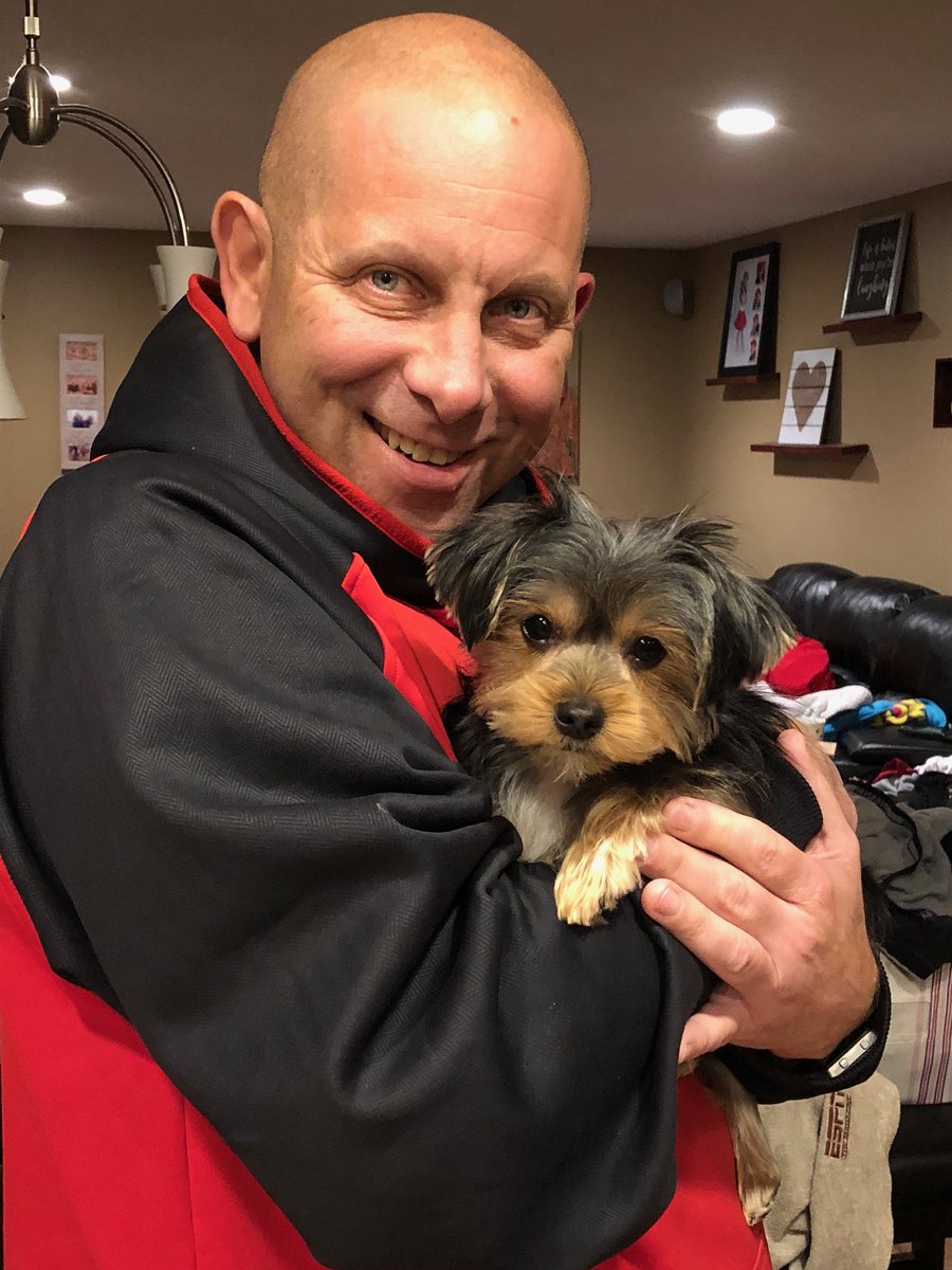 FletchAdamo's tweet photo. Here is Pheobe. She recently turned 1yr old. #pup #JetPup https://t.co/UpcxU6m5oJ