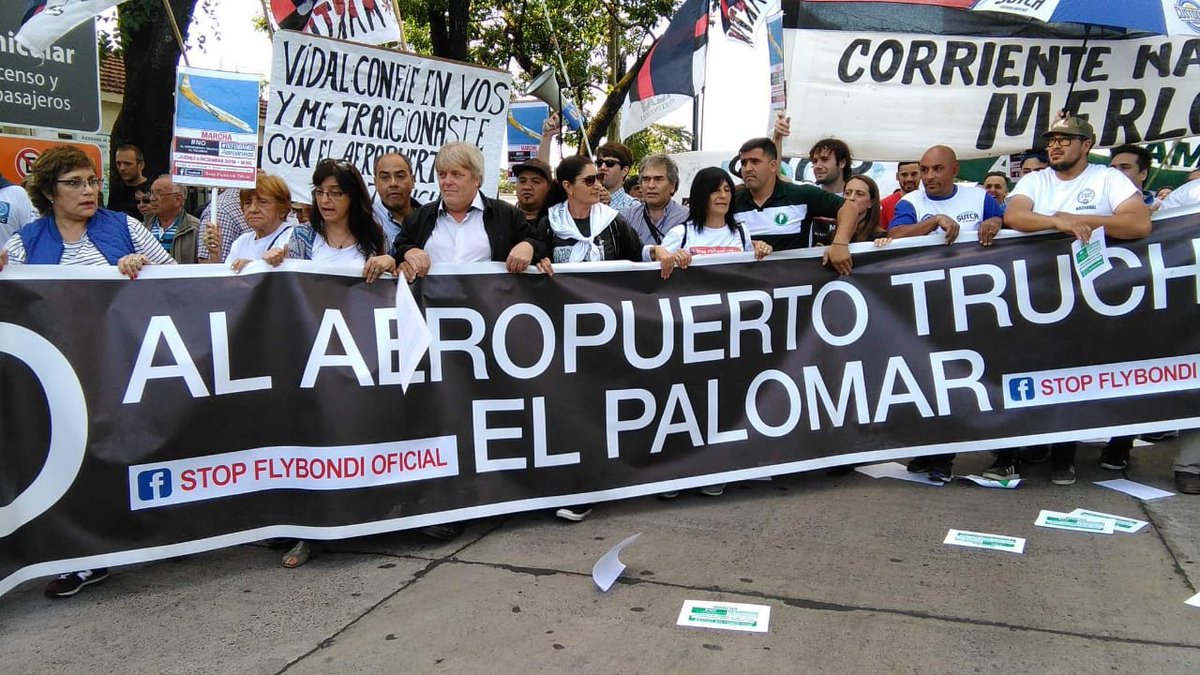 juanperita10's tweet photo. No al AEROPUERTO DE PALOMAR 
NO AL CIERRE DE AEROLÍNEAS ARGENTINAS!! https://t.co/LnJix3J39u