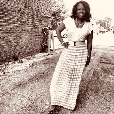 Lady_Andria's tweet photo. #TBT 2013- Just started my business, ASH Enterprises Inc. It’s been 5 years! 🙌🏽🙌🏽
#Blackdontcrack
#StillLookGood
#UrbanAlleyphotoshoot
#NOMUA
#JustME
#ashenterprises 
#motivation
#inspiration
#entrepreneur
#coaching
#motivationalspeaker
#empowerment 
#successmindset https://t.co/v7IOg0v9mv