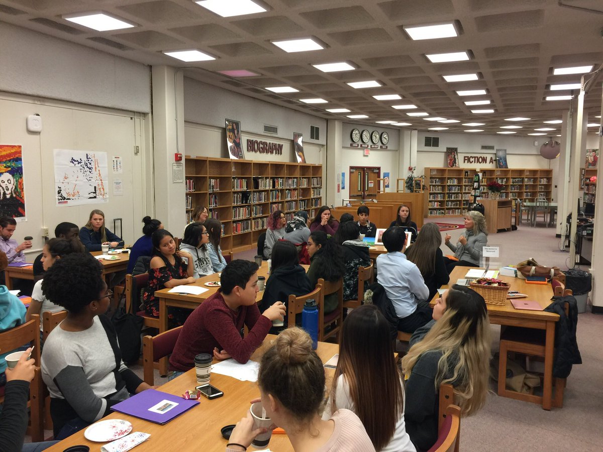 _MarkMcElwee's tweet photo. Love seeing @SJHS_Raiders students do such a great job w/the #originproject!  Great job thus far and can’t wait to see these students get their work published later this year! #sjhsraiders #PWCSProud #PositivelyPWCS #writingisfun #origin #reflect @rhonda_carper https://t.co/JiBIuStMAB
